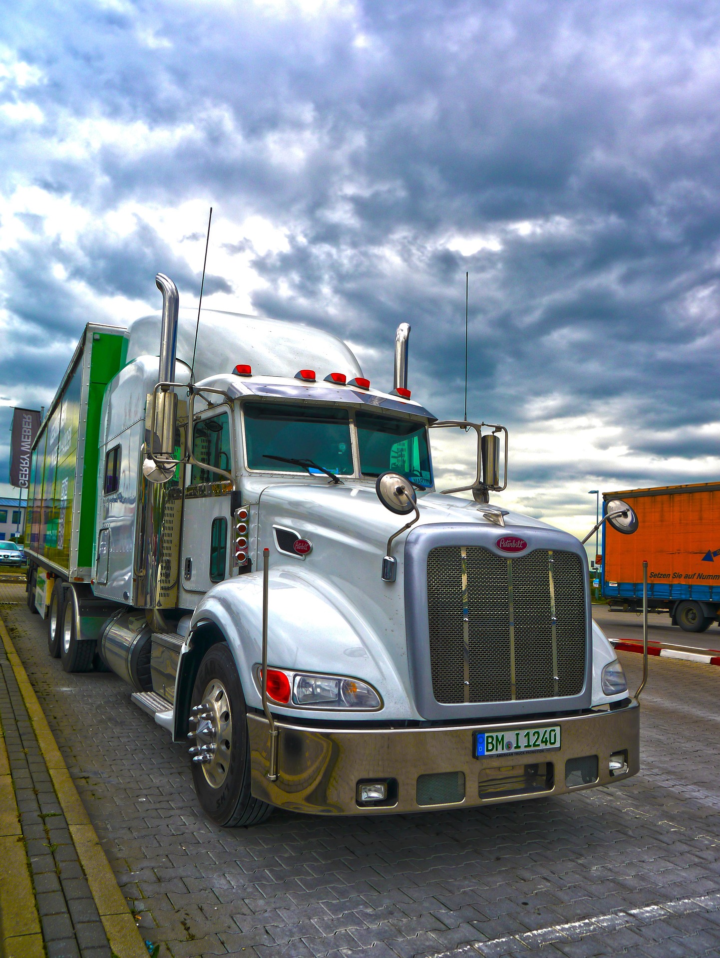 Freight Rate Negotiation